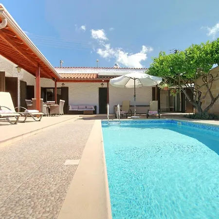 Mulberry A Private Relaxing Retreat. *