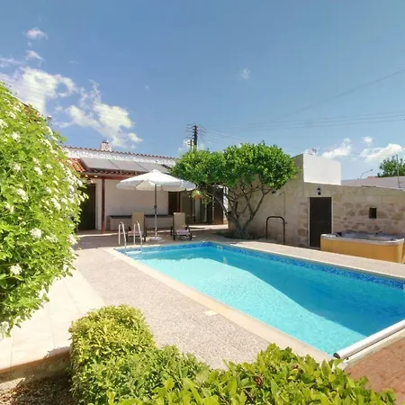 Mulberry A Private Relaxing Retreat. * Tremithousa