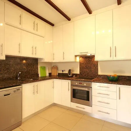 Σπίτι διακοπών Mulberry A Private Relaxing Retreat. Τρεμιθούσα