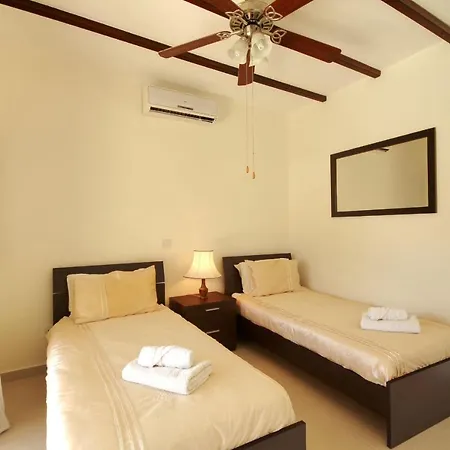 Mulberry A Private Relaxing Retreat.